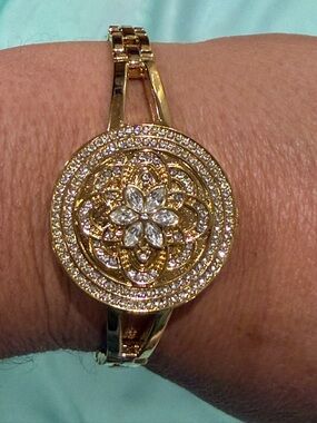 Gold/ Crystal Rhinestones, Floral Hidden Watch B.S. Collection (locket watch)